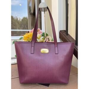 Michael Kors Jet Set Small Travel Tote Leather (PU700